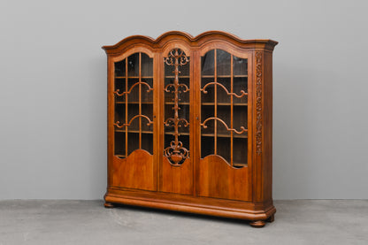 Großer Historismus Bücherschrank