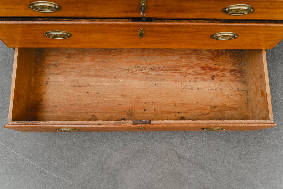 Schrägklappen-Aufsatzsekretär im Biedermeier/Barock Stil - erste Hälfte des 19.Jahrhunderts