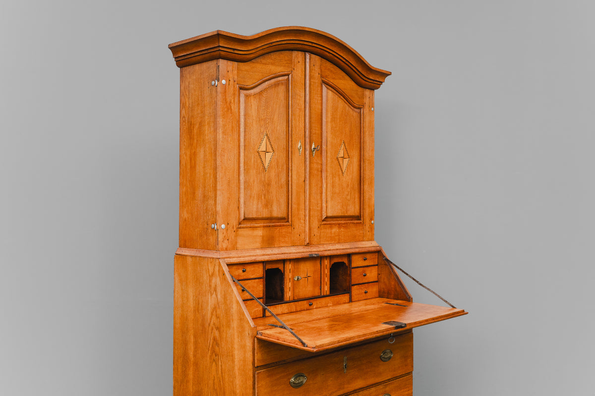 Schrägklappen-Aufsatzsekretär im Biedermeier/Barock Stil - erste Hälfte des 19.Jahrhunderts