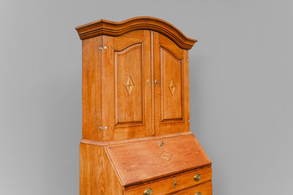 Schrägklappen-Aufsatzsekretär im Biedermeier/Barock Stil - erste Hälfte des 19.Jahrhunderts