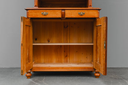 Gründerzeit Buffetschrank in Eiche - Ende des 19.Jahrhunderts