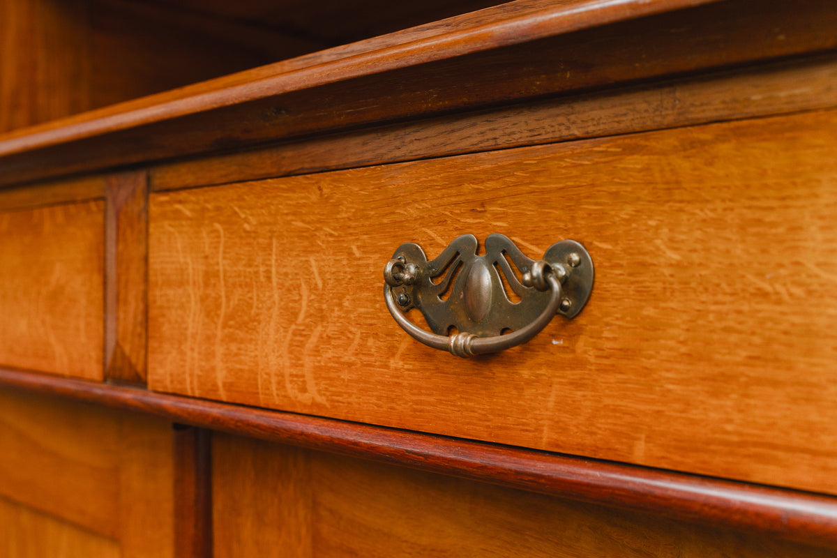 Gründerzeit Buffetschrank in Eiche - Ende des 19.Jahrhunderts