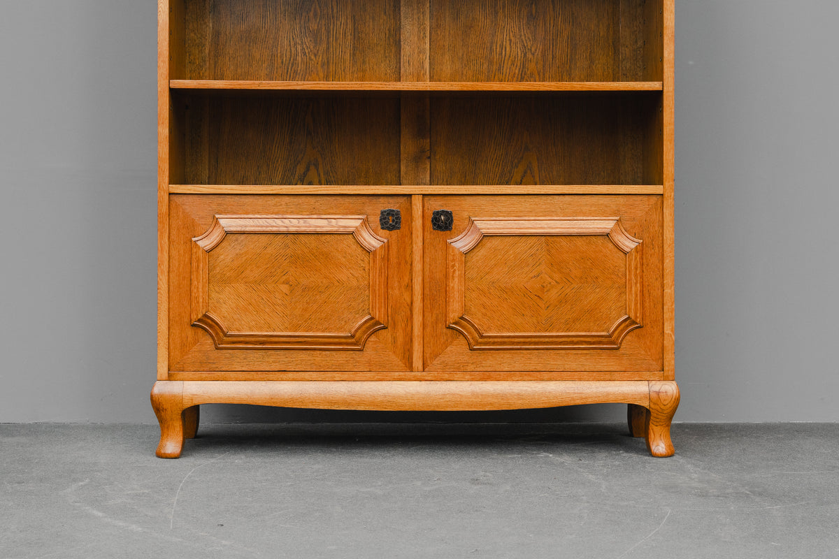 Jugendstil Bücherschrank in Eiche - 1.Hälfte des 20.Jahrhunderts