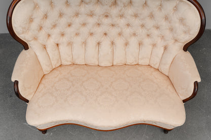 Zweisitzer Sofa im Antik Stil - zweite Hälfte des 20.Jahrhunderts
