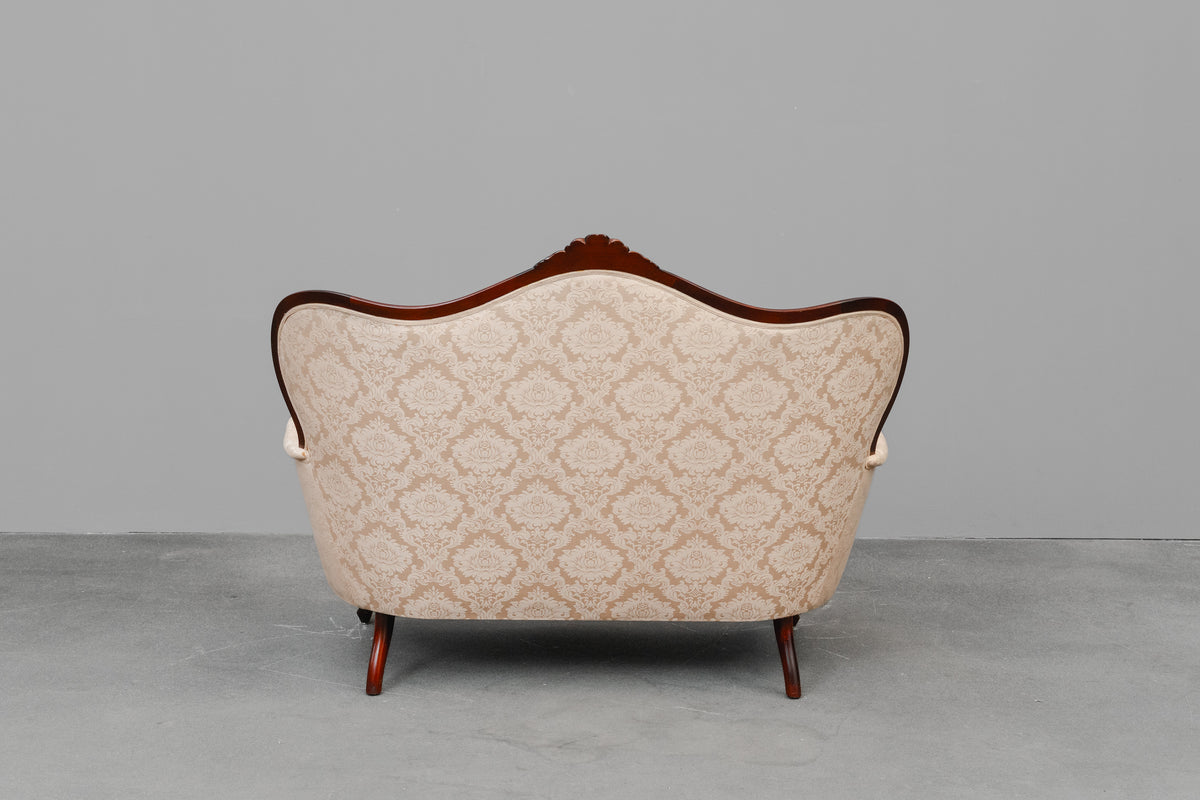 Zweisitzer Sofa im Antik Stil - zweite Hälfte des 20.Jahrhunderts