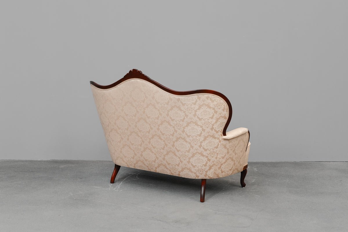 Zweisitzer Sofa im Antik Stil - zweite Hälfte des 20.Jahrhunderts