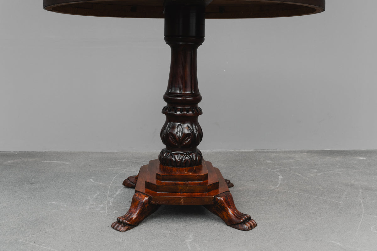 Salontisch im Biedermeier Stil in Mahagoni - zweite Hälfte des 20.Jahrhunderts