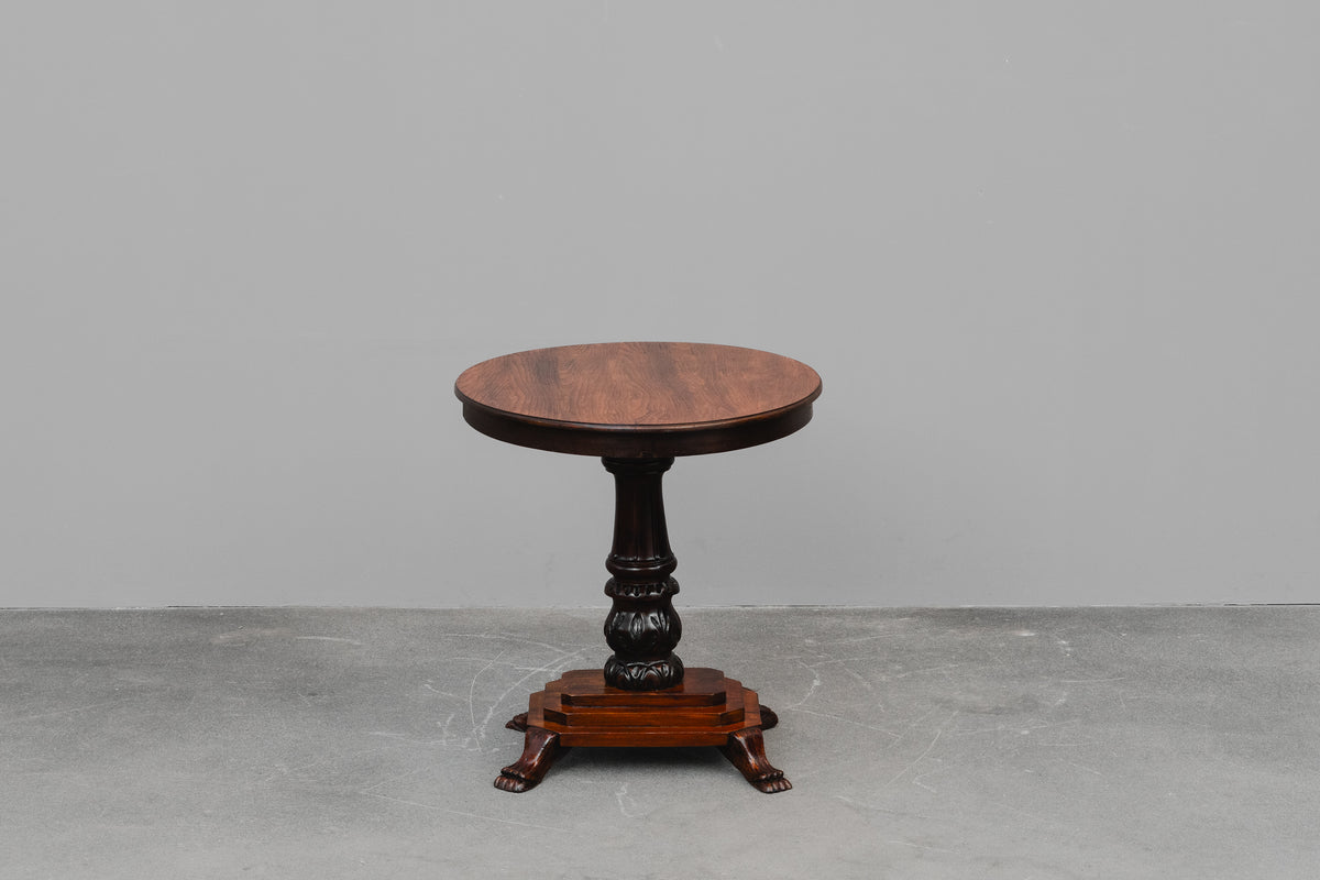 Salontisch im Biedermeier Stil in Mahagoni - zweite Hälfte des 20.Jahrhunderts