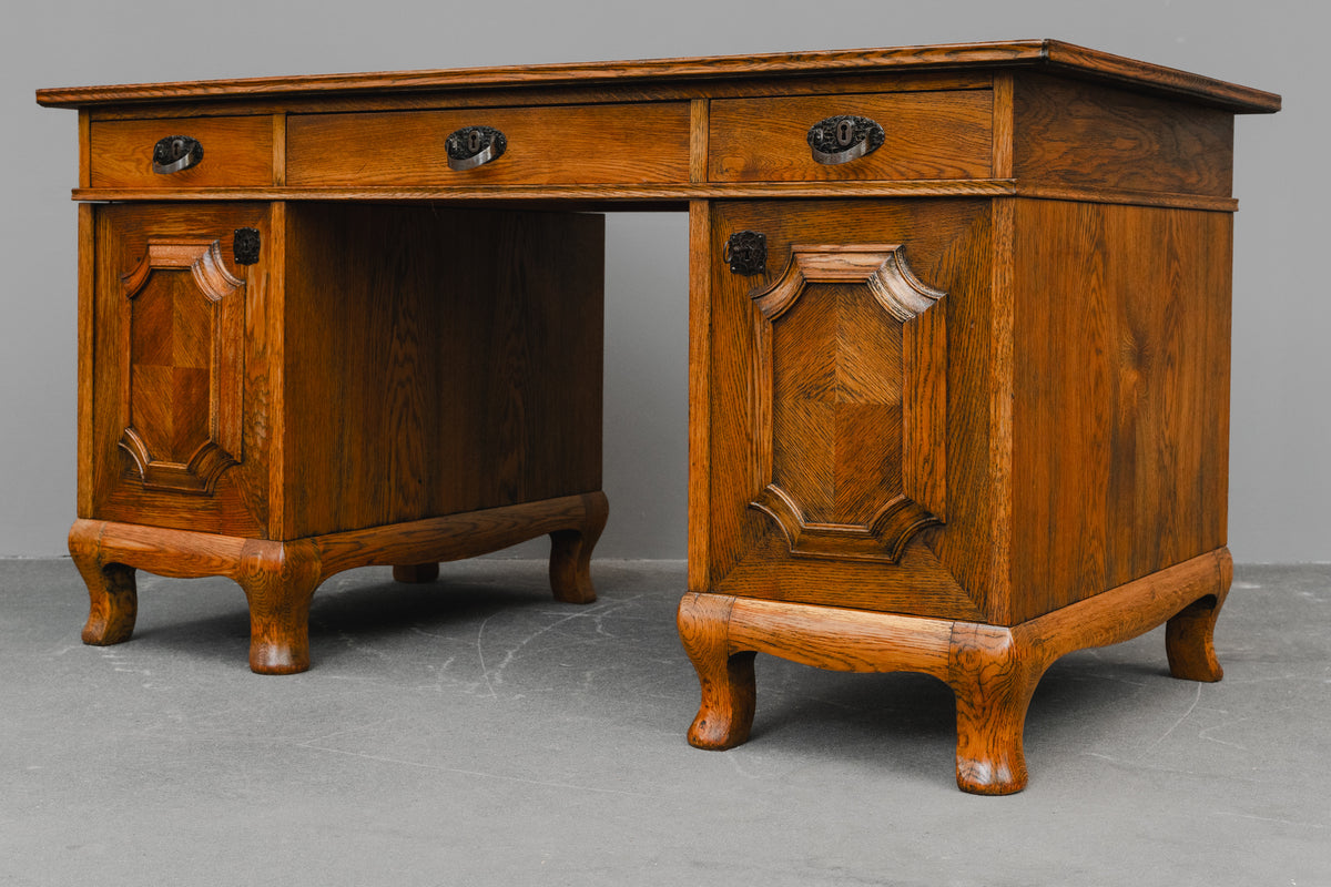 Jugendstil Schreibtisch in Eiche - Anfang des 20.Jahrhunderts
