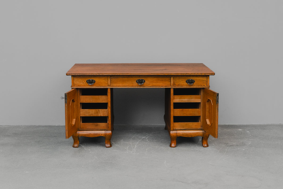 Jugendstil Schreibtisch in Eiche - Anfang des 20.Jahrhunderts
