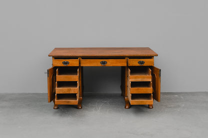 Jugendstil Schreibtisch in Eiche - Anfang des 20.Jahrhunderts