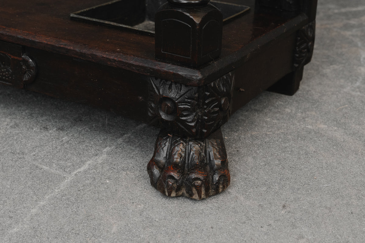 Große Neorenaissance Garderobe in Nussbaum - Ende des 19.Jahrhunderts