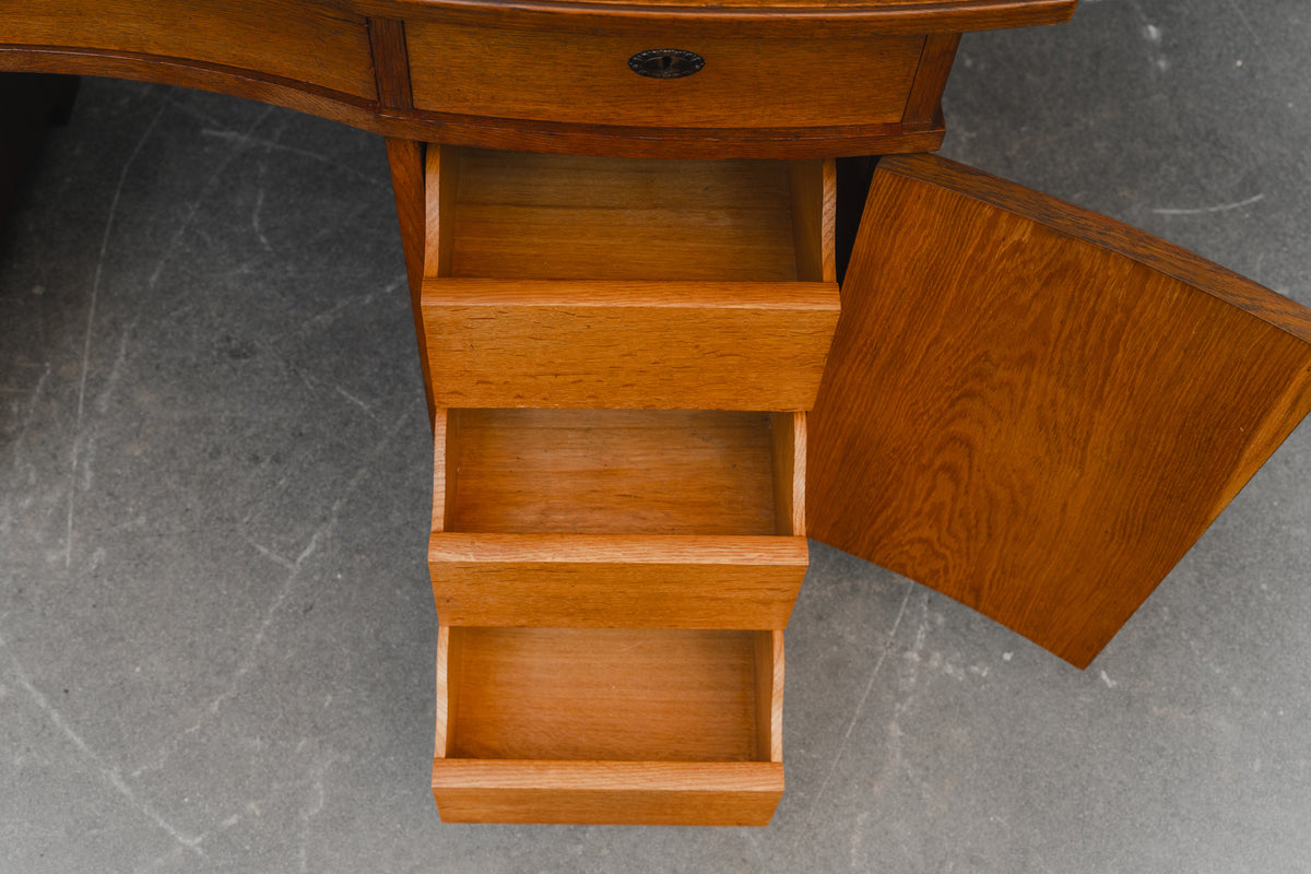 Jugendstil Schreibtisch in Eiche - Anfang des 20.Jahrhunderts