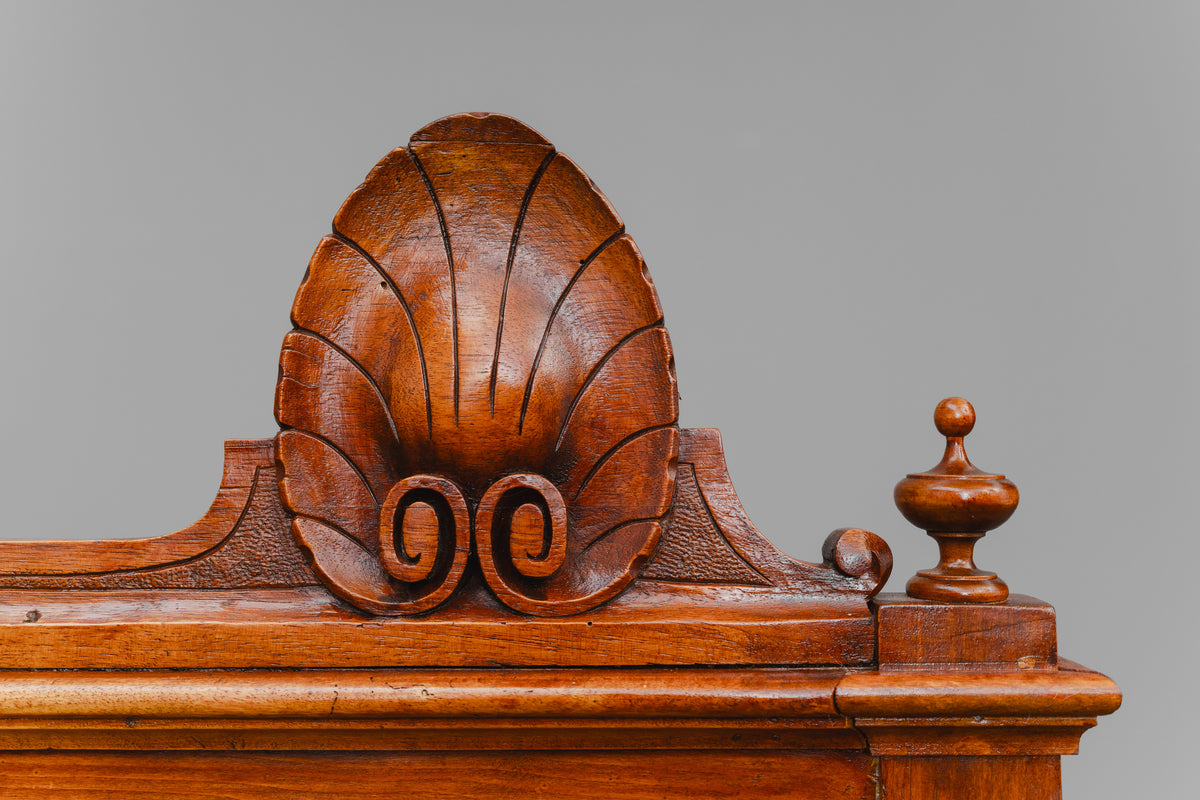 Gründerzeit Sofa / Bank in Nussbaum - zweite Hälfte des 19.Jahrhunderts