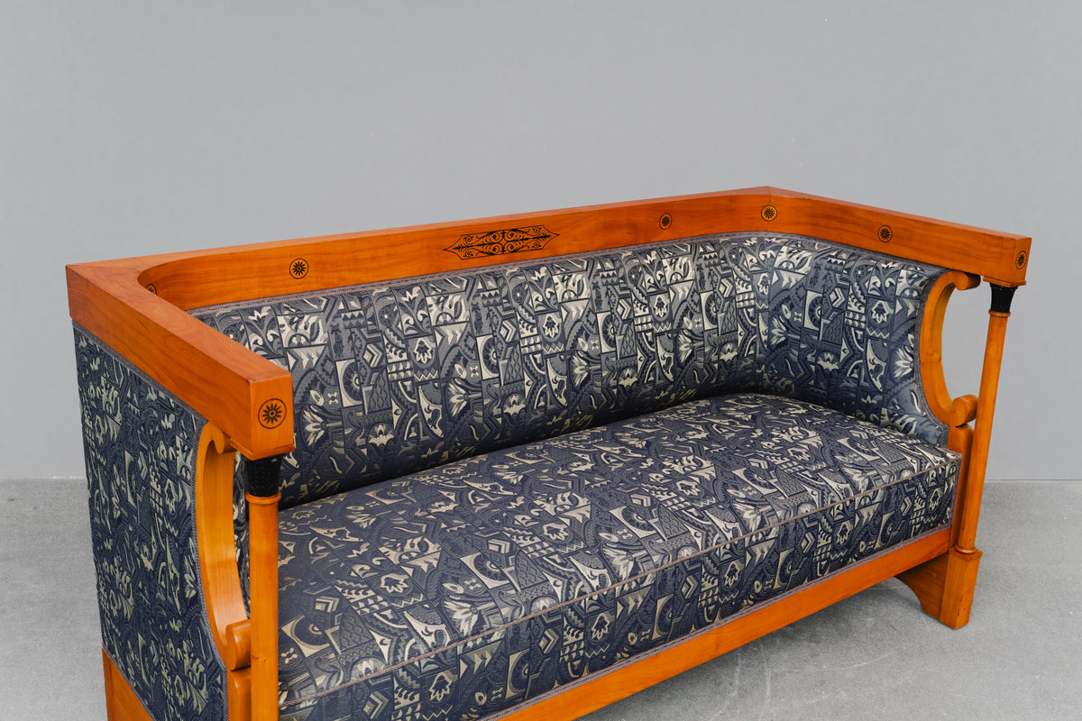 Sofa im Biedermeier Stil in Kirsche - um 1910