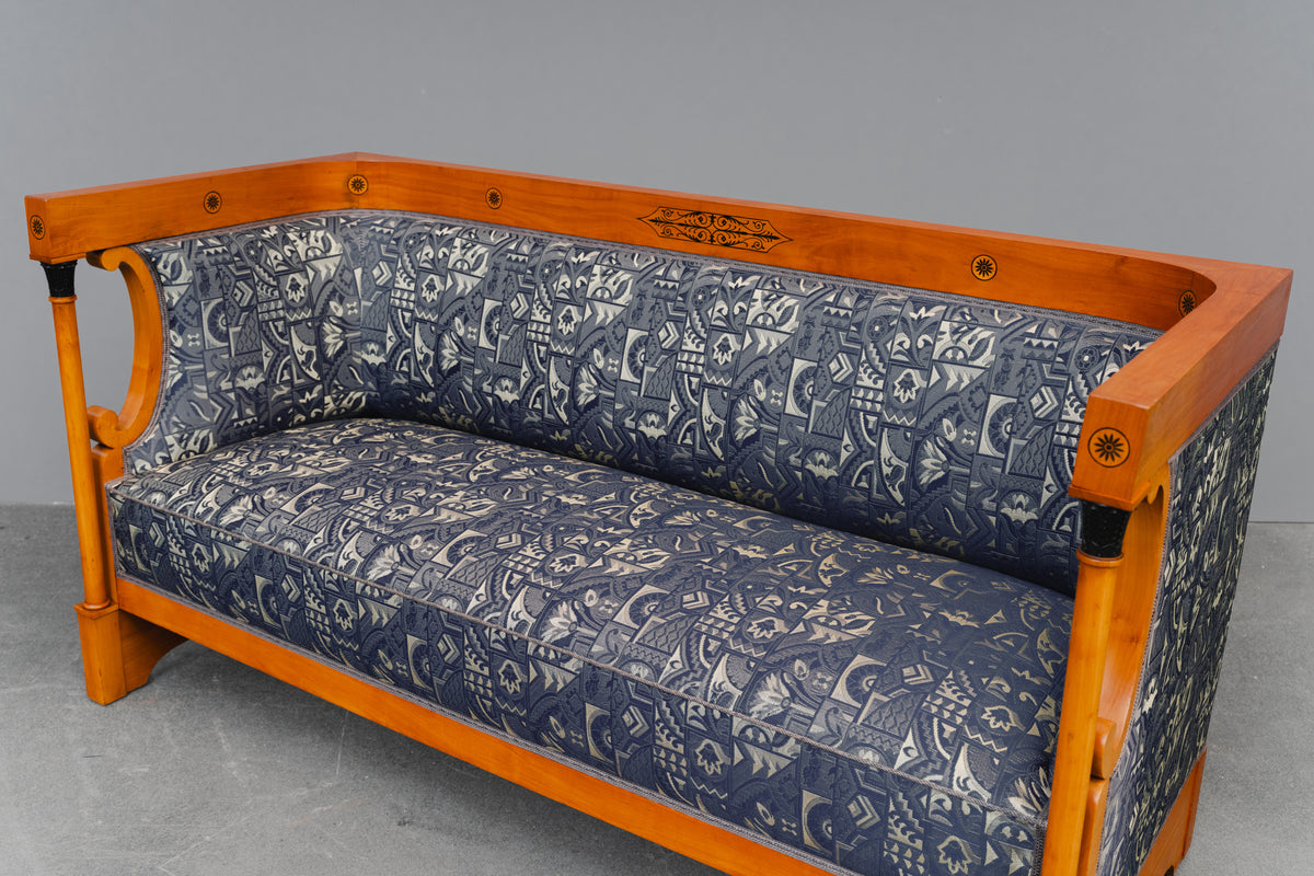 Sofa im Biedermeier Stil in Kirsche - um 1910