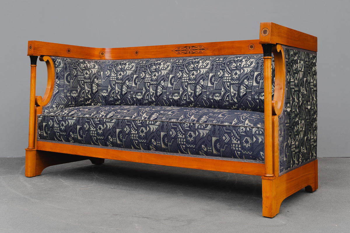 Sofa im Biedermeier Stil in Kirsche - um 1910