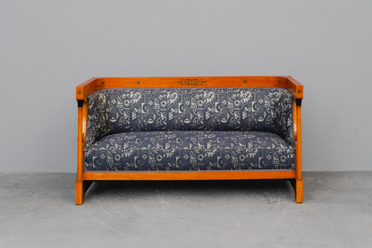 Sofa im Biedermeier Stil in Kirsche - um 1910