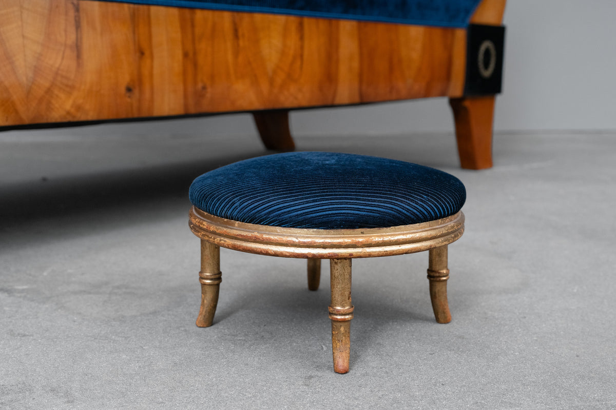 großes Biedermeier Sofa in Kirsche - erste Hälfte des 19.Jahrhunderts