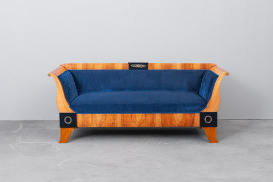 großes Biedermeier Sofa in Kirsche - erste Hälfte des 19.Jahrhunderts