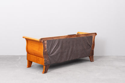 großes Biedermeier Sofa in Kirsche - erste Hälfte des 19.Jahrhunderts
