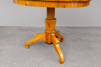 Biedermeier Esstisch in Kirsche - erste Hälfte des 19.Jahrhunderts