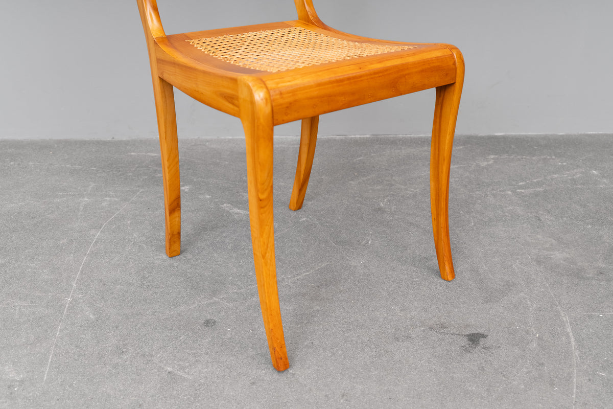 Biedermeier Stuhl in Kirsche - erste Hälfte des 19.Jahrhunderts