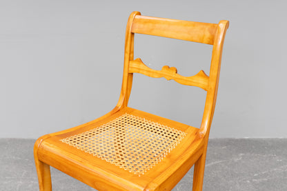 Biedermeier Stuhl in Kirsche - erste Hälfte des 19.Jahrhunderts