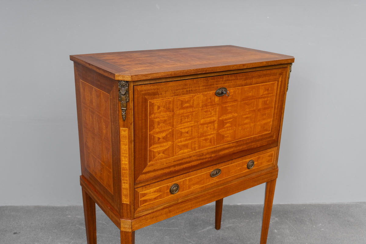 Sekretär im Biedermeier Stil in Mahagoni - Anfang des 20.Jahrhunderts