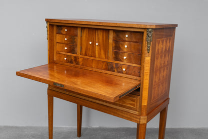 Sekretär im Biedermeier Stil in Mahagoni - Anfang des 20.Jahrhunderts