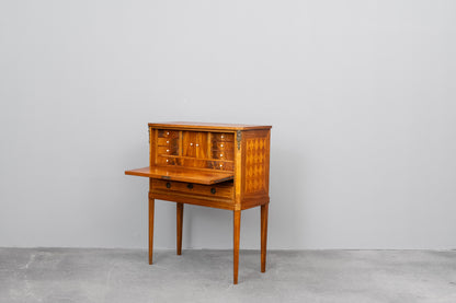 Sekretär im Biedermeier Stil in Mahagoni - Anfang des 20.Jahrhunderts