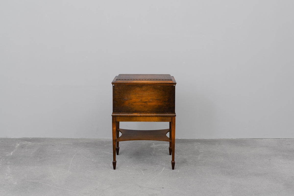 Jugendstil Besteckschrank in Eiche - um 1900