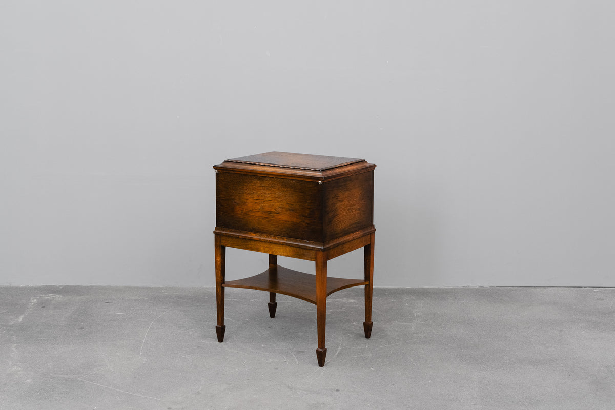 Jugendstil Besteckschrank in Eiche - um 1900