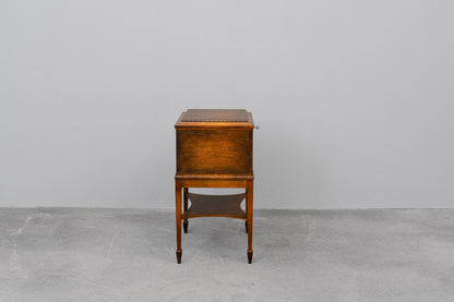 Jugendstil Besteckschrank in Eiche - um 1900