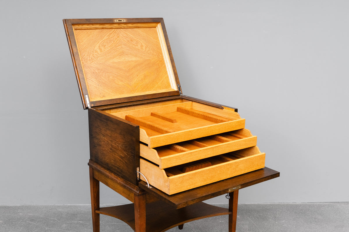 Jugendstil Besteckschrank in Eiche - um 1900