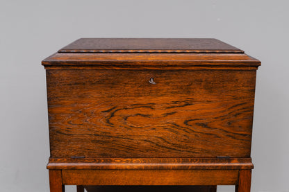 Jugendstil Besteckschrank in Eiche - um 1900