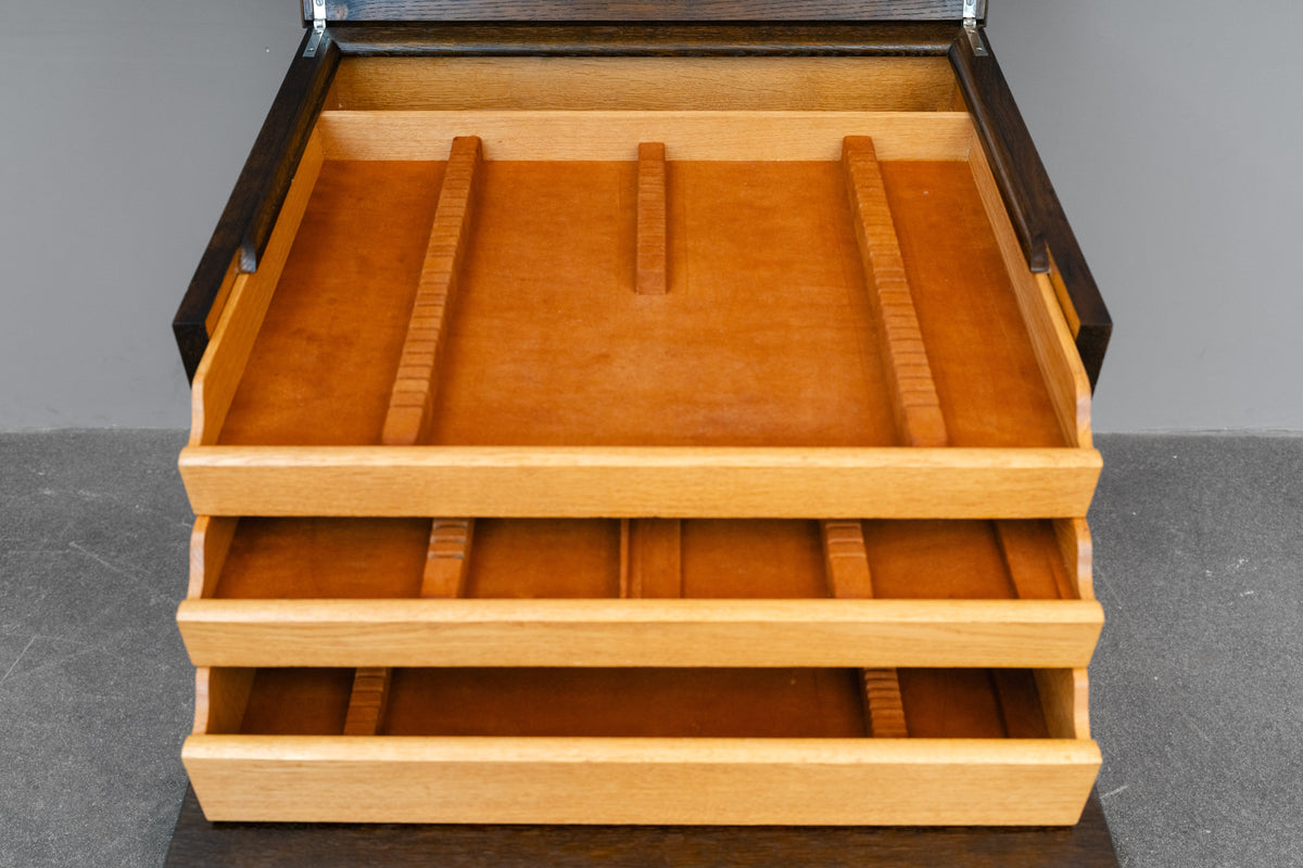 Jugendstil Besteckschrank in Eiche - um 1900