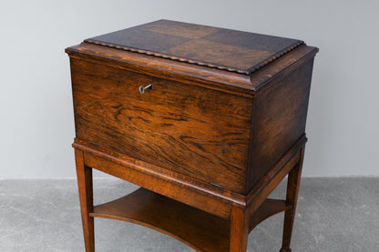Jugendstil Besteckschrank in Eiche - um 1900