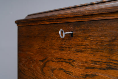 Jugendstil Besteckschrank in Eiche - um 1900