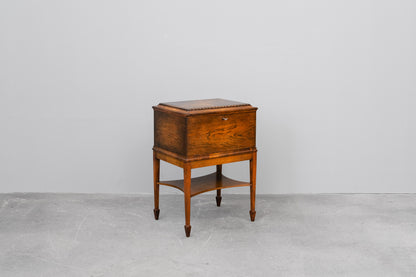 Jugendstil Besteckschrank in Eiche - um 1900