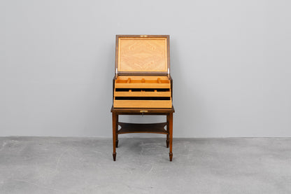 Jugendstil Besteckschrank in Eiche - um 1900