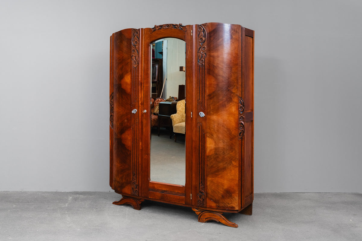 Art Déco Kleiderschrank in Eiche und Nussbaum - 1920er / 1930er Jahre