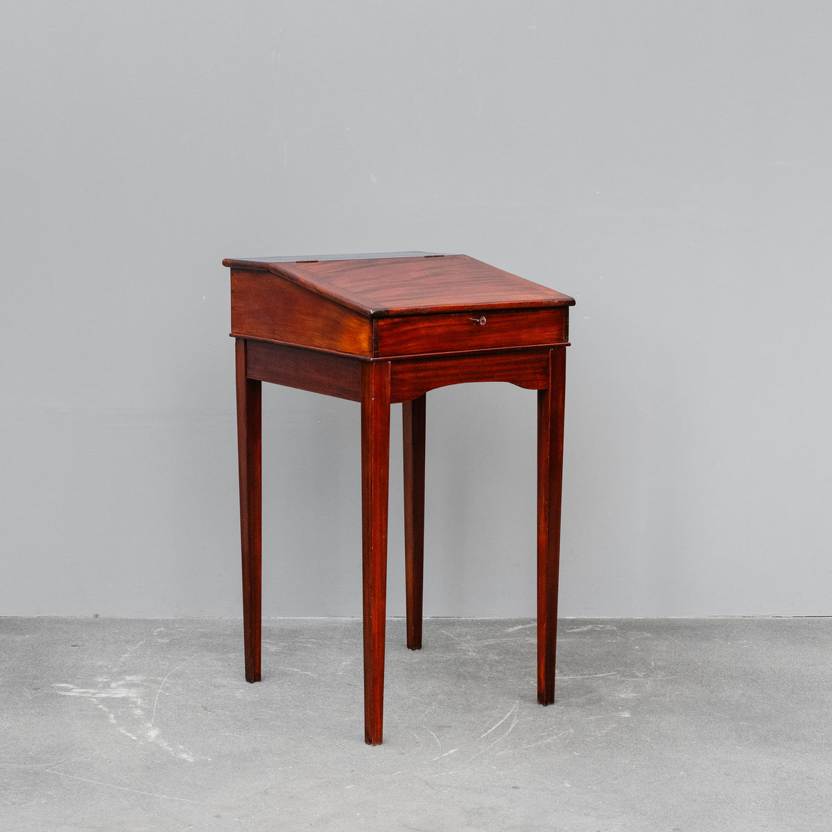 Stehpult im Biedermeier Stil in Mahagoni - Anfang des 20.Jahrhunderts
