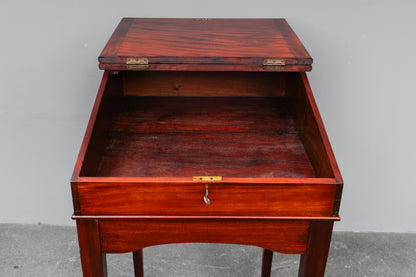 Stehpult im Biedermeier Stil in Mahagoni - Anfang des 20.Jahrhunderts