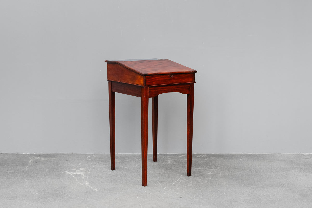 Stehpult im Biedermeier Stil in Mahagoni - Anfang des 20.Jahrhunderts