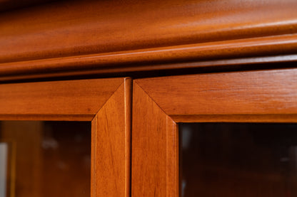 Vitrinenschrank im Biedermeier Stil - Ende des 20.Jahrhunderts