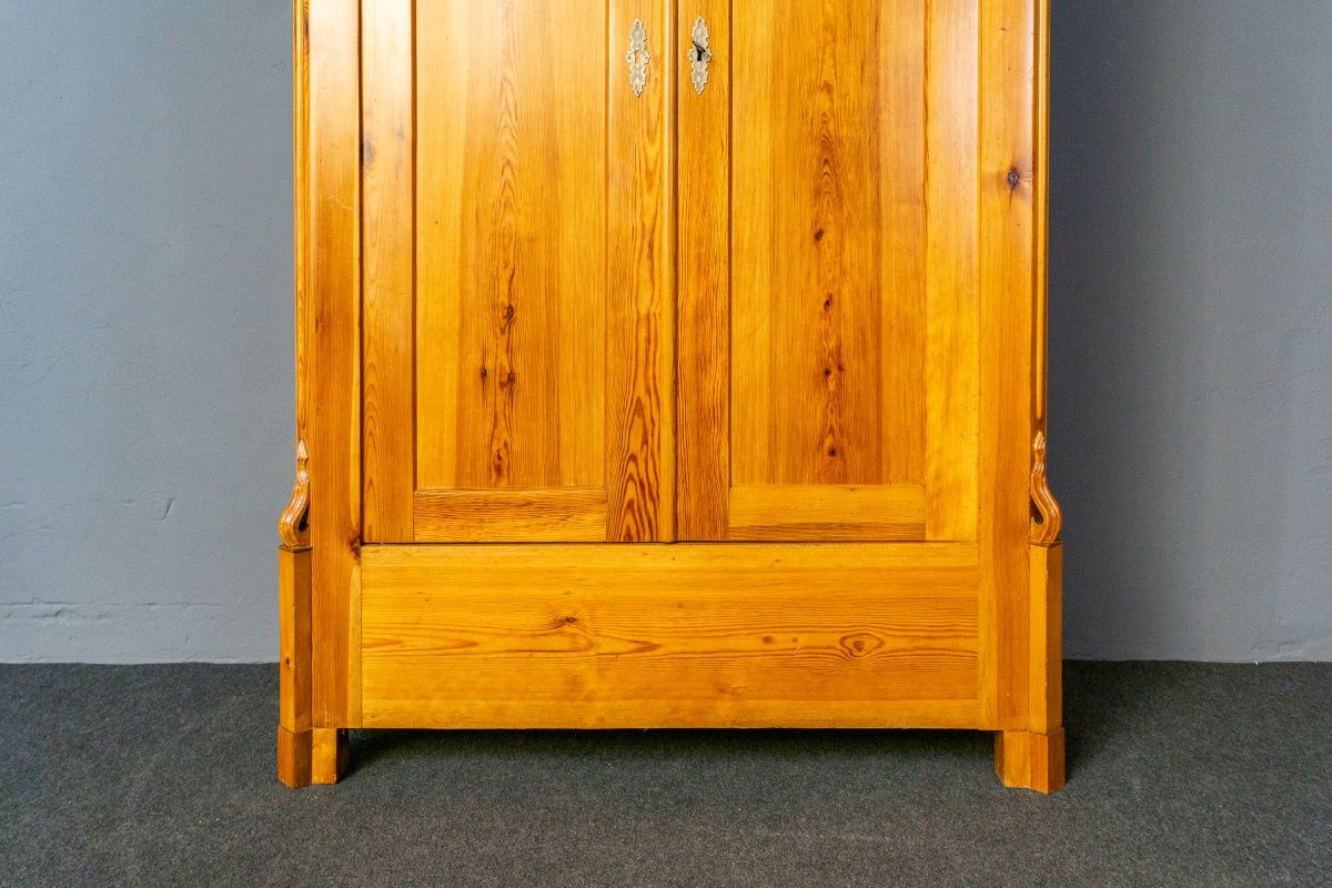 Kleiderschrank Garderobe Schrank Regal Kommode Alt Antik MÖBLINGER 2411_0501