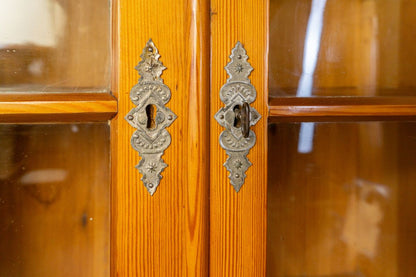 Bücherschrank Küche Schrank Regal Vitrine Alt Antik MÖBLINGER 2411_0502