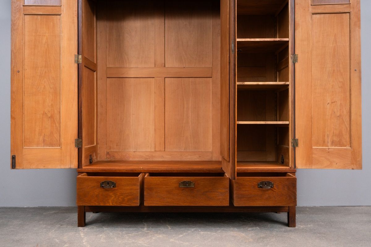 Jugendstil Kleiderschrank in Eiche - Anfang des 20.Jahrhunderts