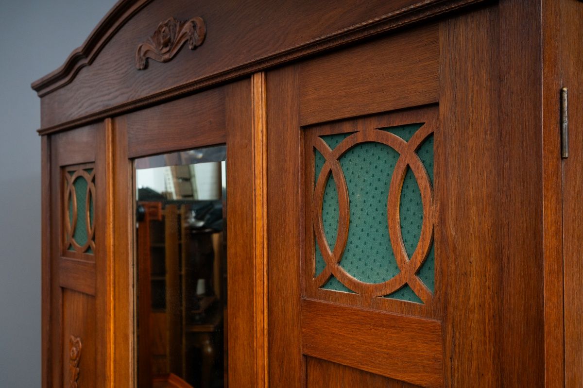Jugendstil Kleiderschrank in Eiche - Anfang des 20.Jahrhunderts